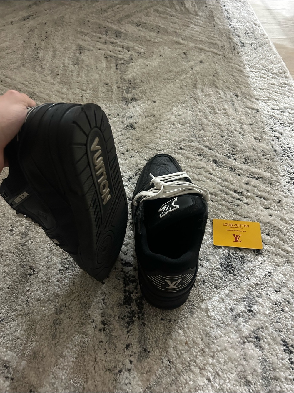 Louis Vuitton Men’s Black Low-Top Sneakers with White Laces - Picture 4 of 5